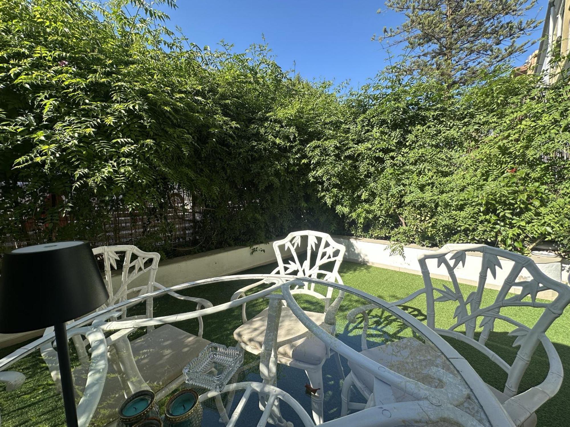 Urbe10 Pries Garden * Malaga
